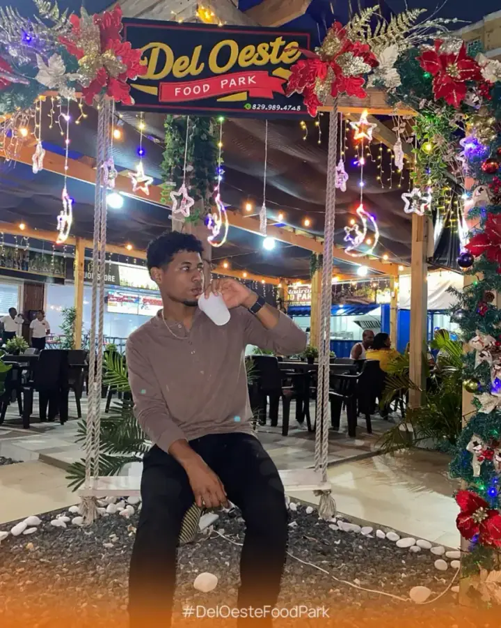 Del Oeste Food Park — social media post 23